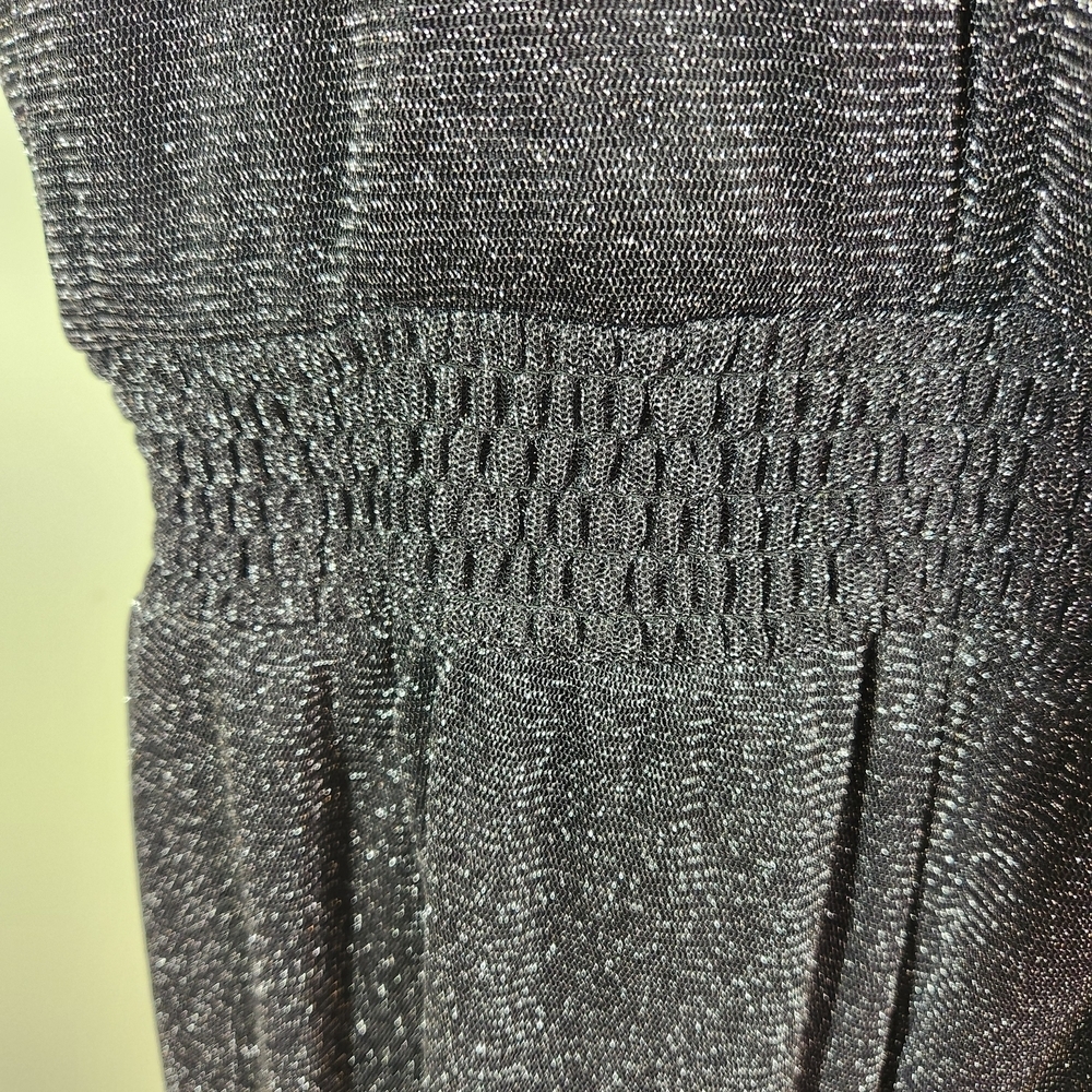 Torrid Black Glitter Lurex Flutter Sleeve Romper, sz 3X - Picture 6 of 9